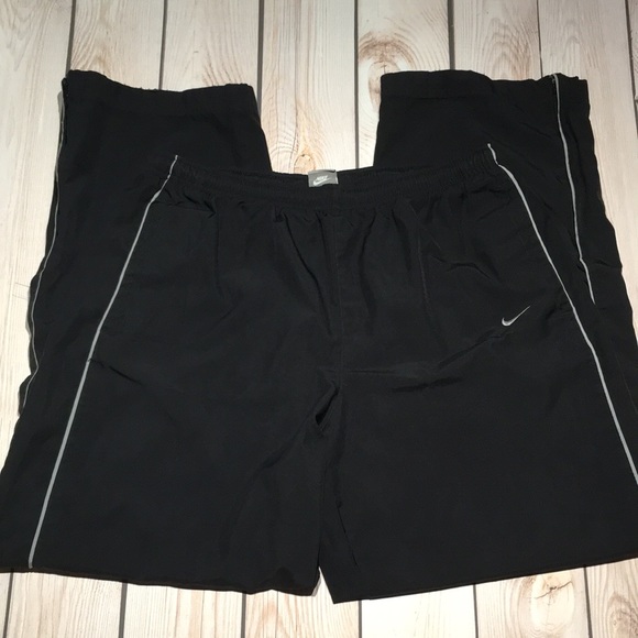 Nike Other - Nike men’s lightweight track pants